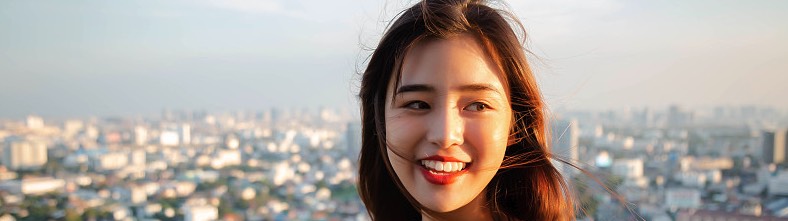 御姐反差的完美露脸 黑丝情趣  视频裸聊 加做爱 生活照  身材完美