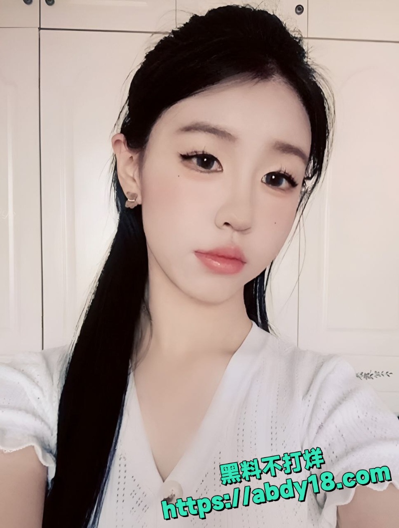 杨依诺校园不雅视频曝光 11