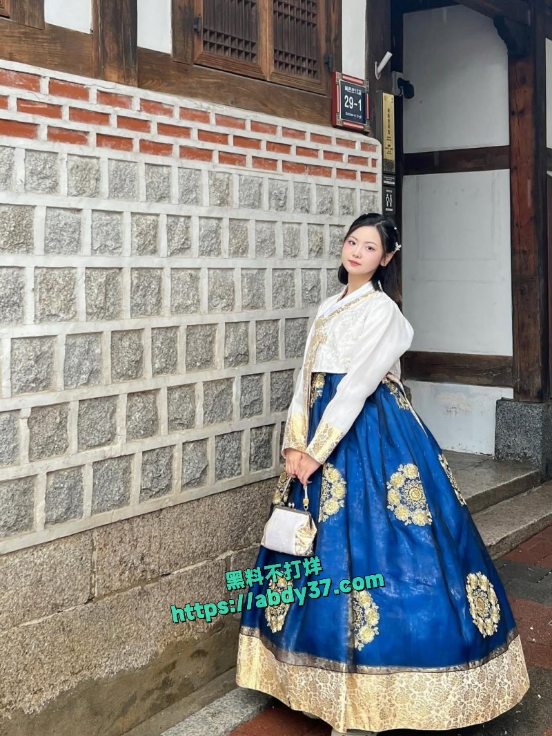 巨乳小网美芷芷 7