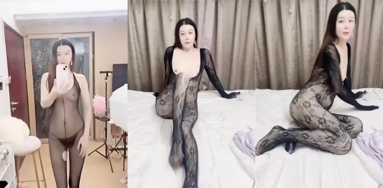 快手 大话女神杉杉私拍裸舞啪啪视频曝光 女神沦为胯下母狗骚货 少妇自拍舔鸡巴
