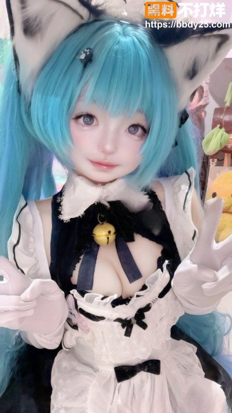 天选娃娃脸福利姬 cos 1