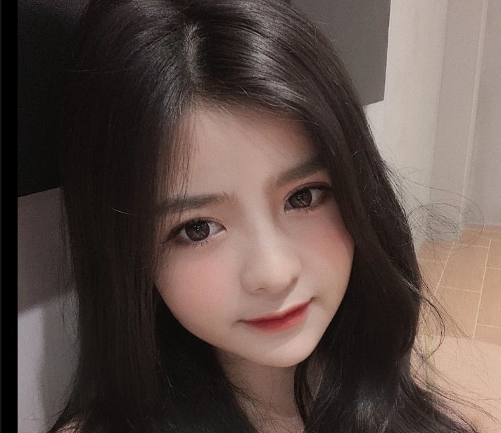【原创首发】刺激!强奸表妹后表妹沦为性奴怒操表妹还不忘给表妹的逼⾥插烟 12P+7分钟视频