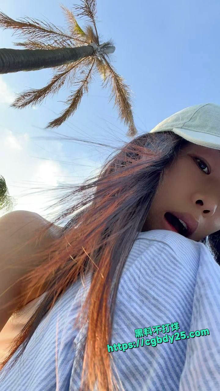 抖音优质小众博主ooo2大尺度自慰约炮视频流出5