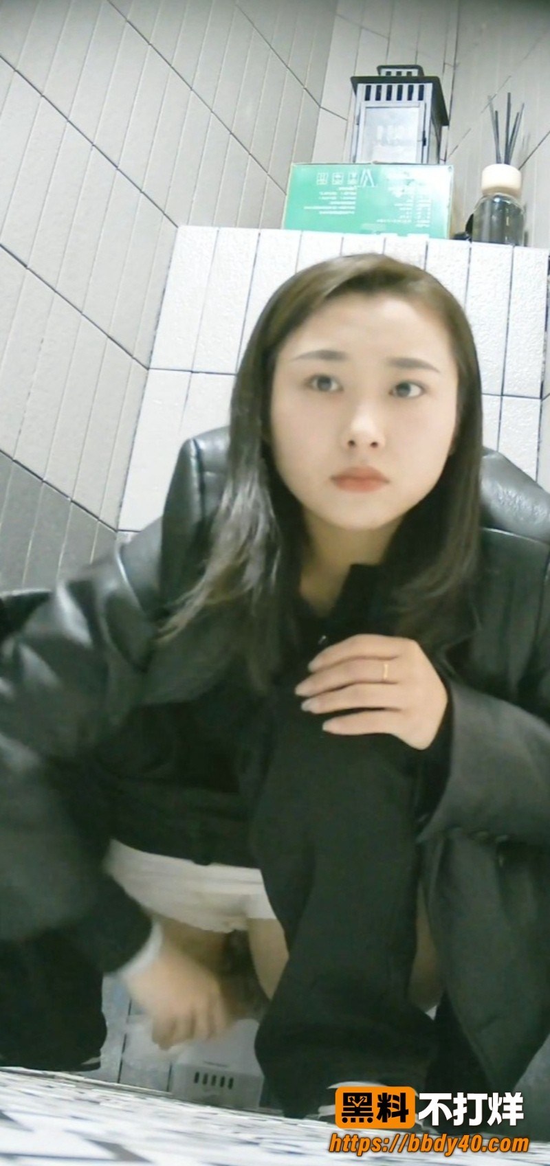 商场偷拍少妇2
