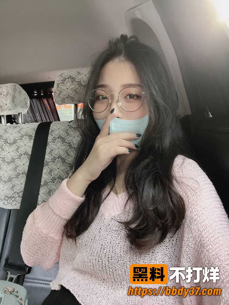 台湾大奶母狗 6
