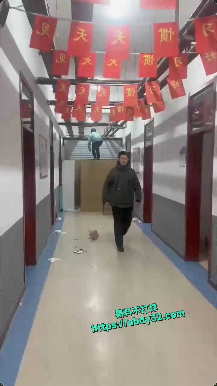 山东环帝网瘾戒除学校学生暴动 13