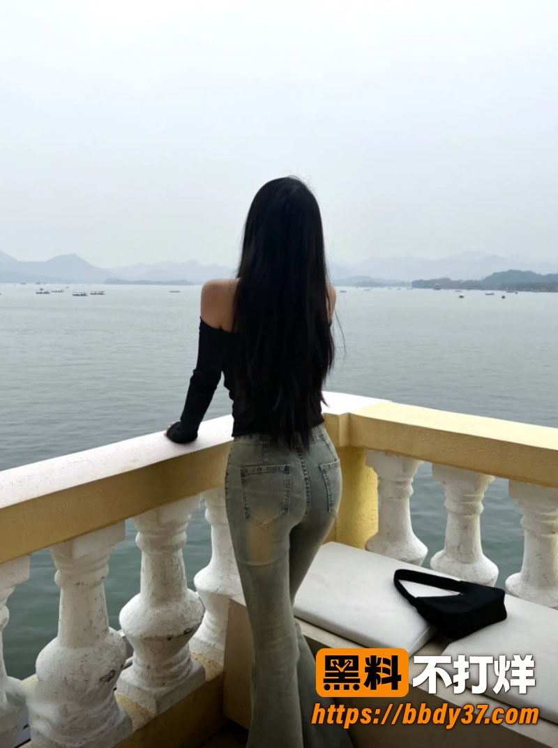 骚货捞金女玩够了 1