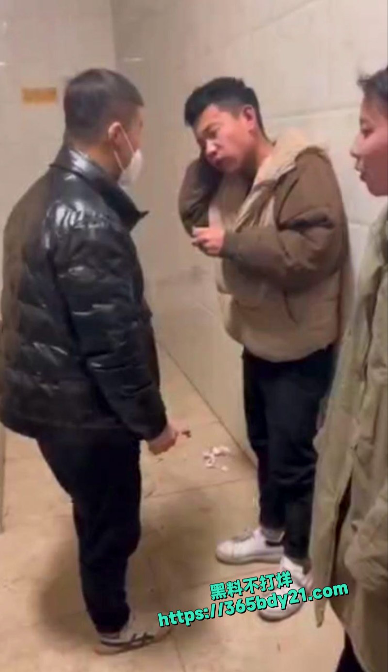 原配捉奸暴打奸夫淫妇现场实况 6