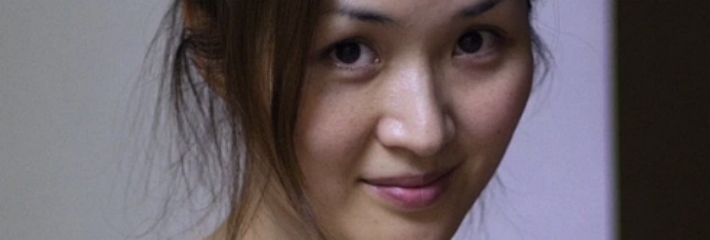 ⽤⼩号勾引妈妈到宾馆蒙眼做爱,结果⾯罩⼲掉了,我快被妈妈打死了!