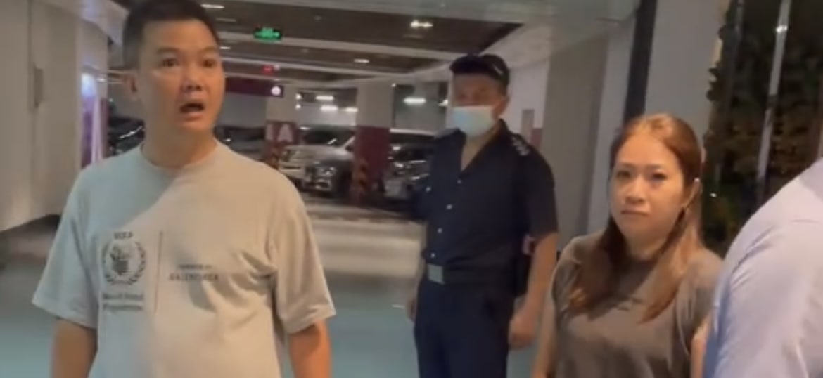奔驰车占特斯拉充电桩 一家人欺负小姑娘 女孩拍视频报警维权上网曝光