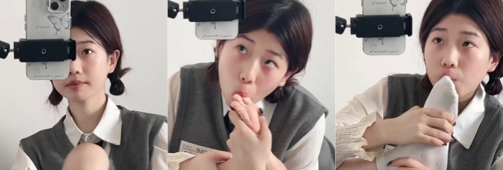 白裤白丝粉衣服 呆萌萝莉舔玉足 抖音网红 小妍my 金主远程调教香艳画面 调教成玩物自慰秀足!