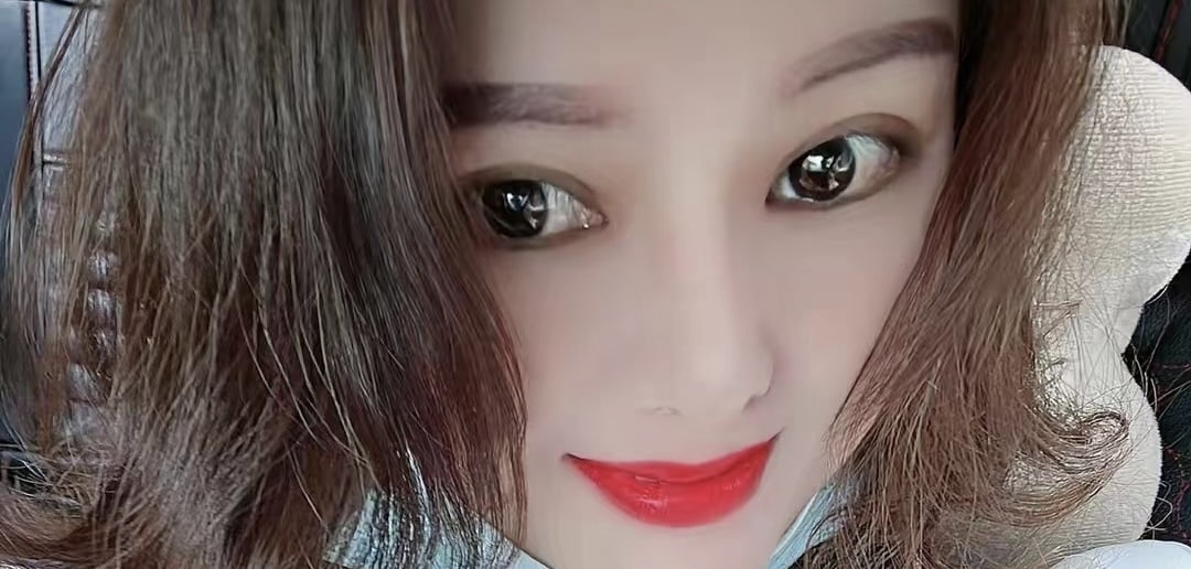 抖音网红 贝贝 大尺度福利流出 伸舌模仿口交骚到极致!