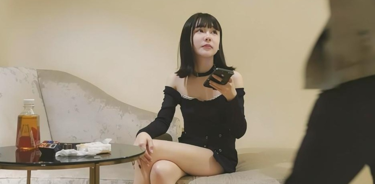 探花大神 文轩 酒店约操高端外围美女 巨屌各种姿势轮番暴力打桩到高潮不断！