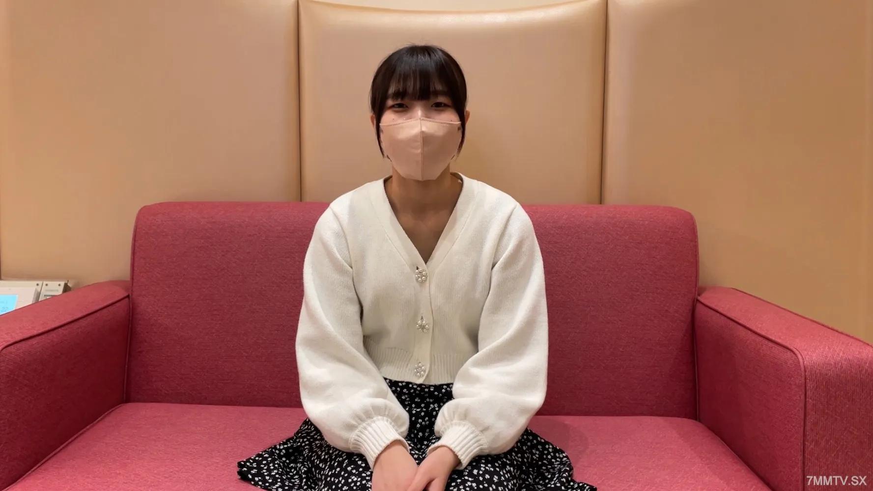 fc2-ppv 4053102 【含服藥】單純可愛單純的保育老師人生第一次中出。她以女牛仔的姿勢挺起，直到她的洞即將破裂，大量精液溢出。 FC2-PPV-4053102