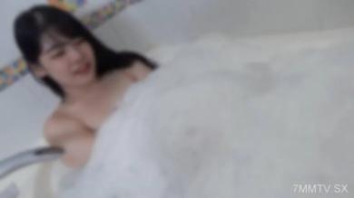 fc2-ppv 4502150 大乳房H杯的托兒老師。在溫柔的氣氛中，他在勃起的背面懇求。在一位才華橫溢的Doskebe幼兒園老師的痛苦的陰道中播種！特權：巨大乳房射精的射精！FC2-PPV-4502150