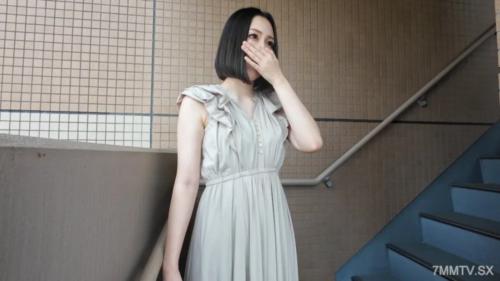 fc2-ppv 4532972 [主要故事]我在哈帕爾·埃里卡（Haapbar Erika）在丈夫的第一個出差fc2-pv-4532972中遇到的年輕妻子，有一個隱藏的大山雀（凹陷的乳頭），我在哈帕爾·埃里卡（Haapbar Erika）的第一個租賃遊戲評論中遇到了一個短鮑勃