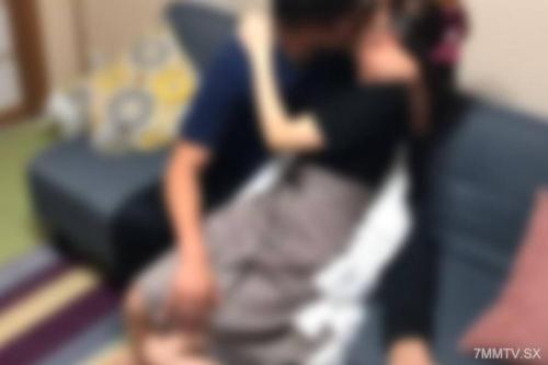 FC2-PPV 4604513 ※1/17まで80％OFF※【素人個撮】【3ｐ】雙肉棒噗噗地接吻，感到寂寞而真心相互糾纏 FC2-PPV-4604513