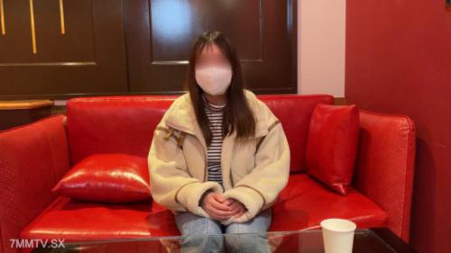 fc2-ppv 4616235 經驗少的專科學生20歲。當肉棒插入少有經驗的穴時，臉上扭曲著劇痛，仍持續抽送，就像在對待自慰套一樣。FC2-PPV-4616235