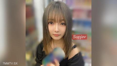 fc2-ppv 4640145  143cm的低身高りあ♡只打算拍內衣照片，卻被K壓在身下進行陰道內射口交。懷孕♡