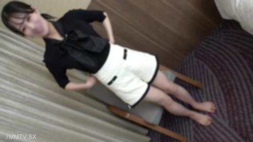 fc2-ppv 4673073 FC2-PPV-4673073 【ＳＳＳクラス】人前で初めて見せるゴージャスな美裸体の人気**アナ。恥じらいで顔を隠しても強烈なマンコの締め付け。に./んし,/んを願う膣奥射精。