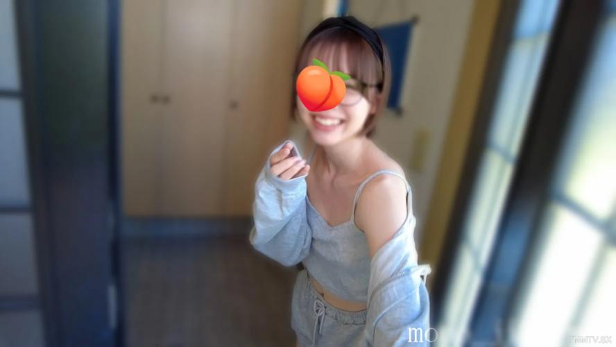 fc2-ppv 4168493 【拍白睡】25歲新婚太太家訪，與老公吃飯時，火辣蜜桃人妻潮噴滿桌子。被逼死直到眼白被剝掉的桃屁股老婆 FC2-PPV-4168493