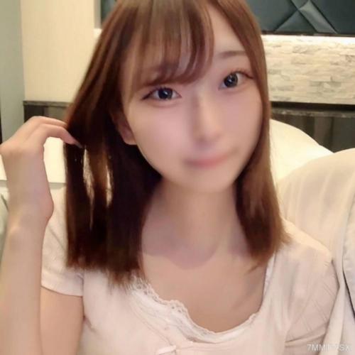 fc2-ppv 4728812 【顏出現】清純又淫蕩的女孩被拍攝做愛！她說什麼都聽，讓我射在她裡面後，幸福感太高了。(限時促銷)