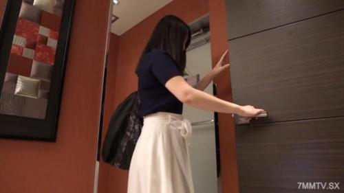 fc2-ppv 4780553 五反田高級男士美容院服務，頂級的白金女士F罩杯，無法忍耐大量誤射 | FC2電子市場