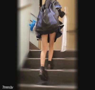 [fc2-ppv 2435553]縣立商業科②褲子販售被攔截少女幫你一晚上兩次※限時特惠 FC2-PPV-2435553