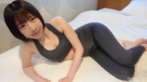 fc2-ppv 4881391 【無】女體分享會 第13章後編 女體分享會後，男友外出期間，男友的朋友再度造訪。他強迫地勾引正在練瑜伽的她，進行NTR，從激烈的抽插到在沙發上內射【海外版】 | FC2電子市場