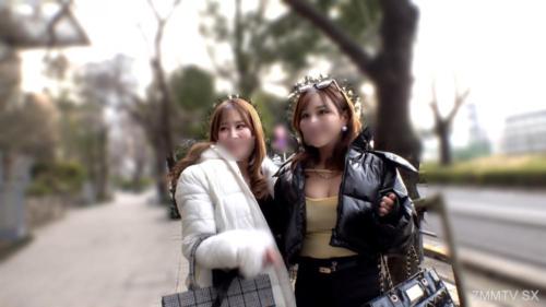 fc2-ppv 4930885 乳房跑出來了!! 色情超越了極限的破廉恥爆乳雙女無限生肏穿越4P亂交 | FC2電子市場