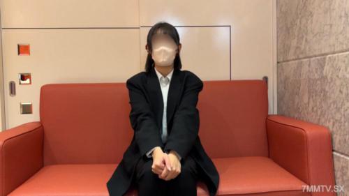 fc2-ppv 4933419 敏感過度的西裝學生 21 歲。當刺激陰道深處時，不斷痙攣直到生陰莖插進後屈服→大量內射。 | FC2電子市場