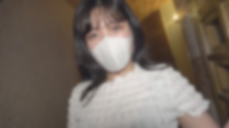 FC2-PPV-4729759 ♡ 半价至7月27日【无码，完全素人】认真开朗可爱的素人OL！ 26岁的性感少女，拥有白皙的肌肤、美丽的胸部和曼妙的身躯，还有素人特有的浓密阴毛，对著老男人的肉棒认真地呻吟！