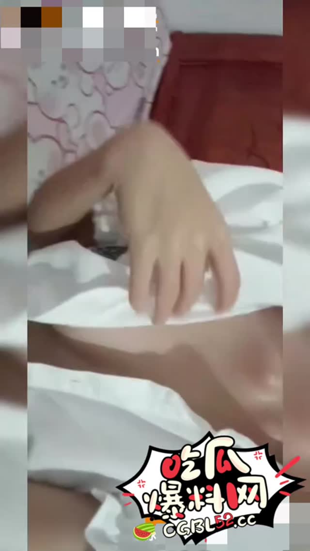 推特极品美女 一只小耐耐裸聊流出 清纯邻家小妹付费定制 特写粉穴