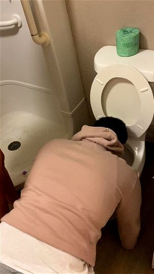 女王统治 - Twitter账号Queentaylor802
