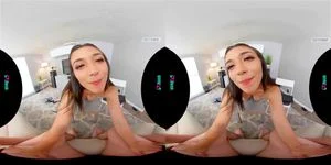 Brooklyn Gray - 我能和您一起观看这个吗？[VRHush]