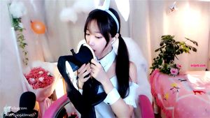 夏喵娜舔耳