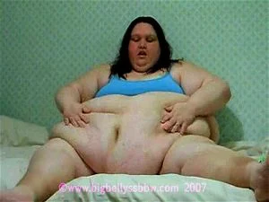 丰满大肚腩SSBBW - 润滑液按摩