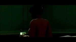 《守望先锋》是一款由暴雪娱乐开发的团队射击游戏，玩家可选择多样化的英雄角色，在快节奏的比赛中协作完成目标，强调战略与技能结合。