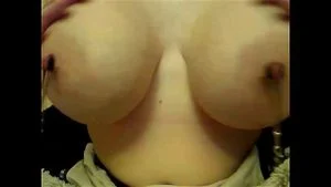 疯狂超级巨乳配穿孔