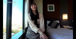 （無修正）清楚なコンカフェ嬢とハメ撮り♡バックで突きまくりからの中出し！