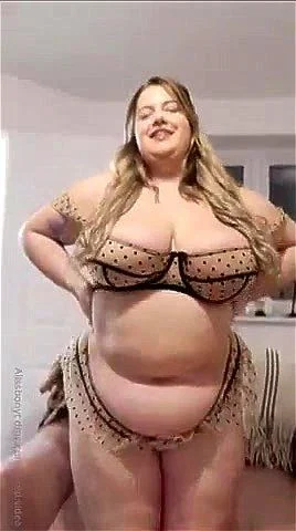 丰满大码美女