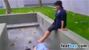 臭脚嗅闻