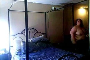 大金发女郎 BBW 脱衣舞和自慰