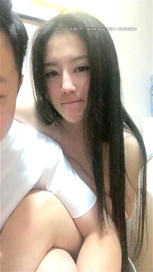 素人 - 火辣亚洲人妻为金钱与陌生男子激情缠绵！
