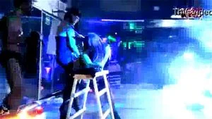 明星凯特主演的狂欢庆典