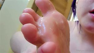 娇小自恋足部崇拜