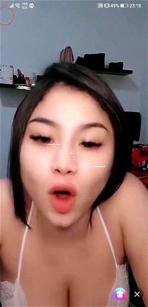 婴儿脸