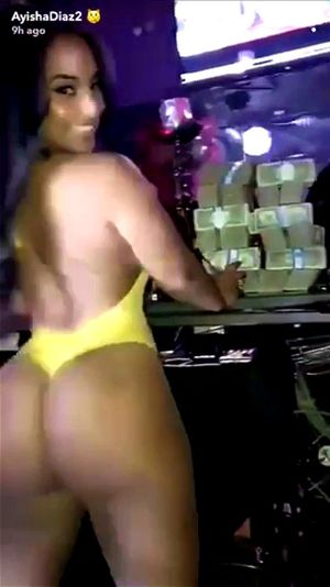 阿伊莎·迪亚兹 丰满天然美臀合集