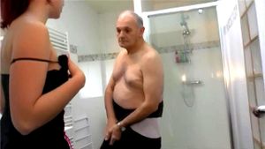 窥视老人