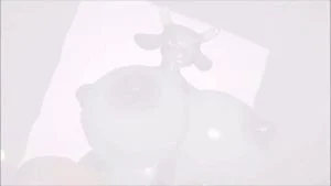 性感的毛茸茸奶牛角色扮演